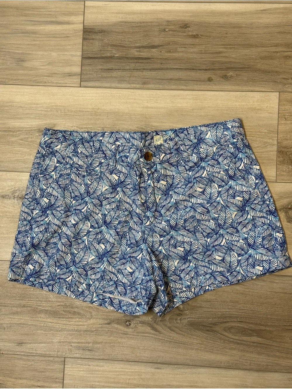 GAP Blue Leaf-Print Bermuda Shorts
